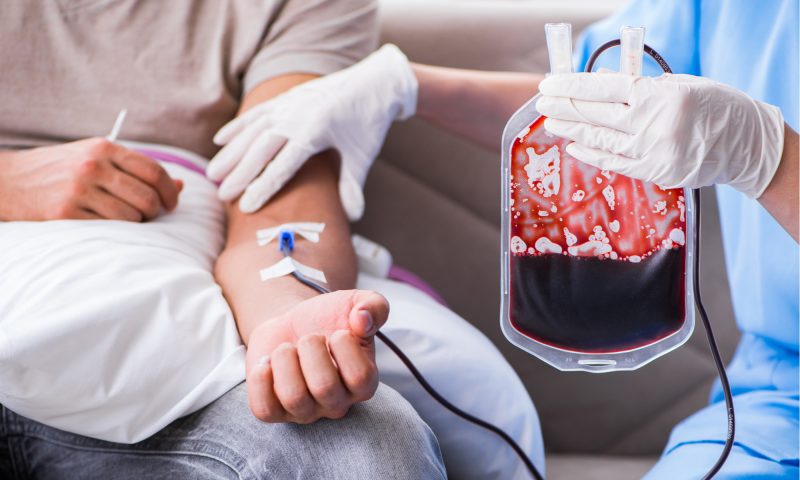 Griechische Impfgegner weigern sich, Blut von Geimpften anzunehmen