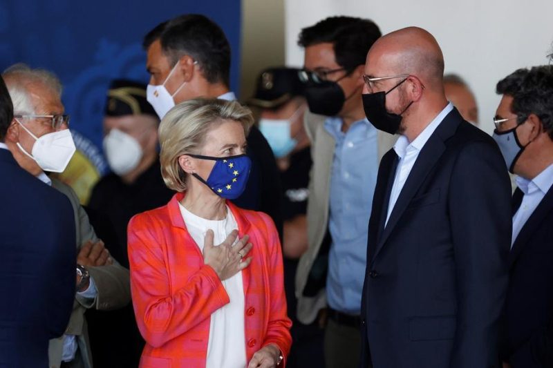 Von der Leyen nennt Behandlung Frankreichs in U-Boot-Streit "nicht  akzeptabel"