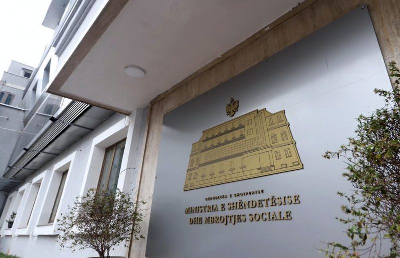 Besorgniserregende Zahlen über Todesfälle und Fälle von COVID-19 in Albanien