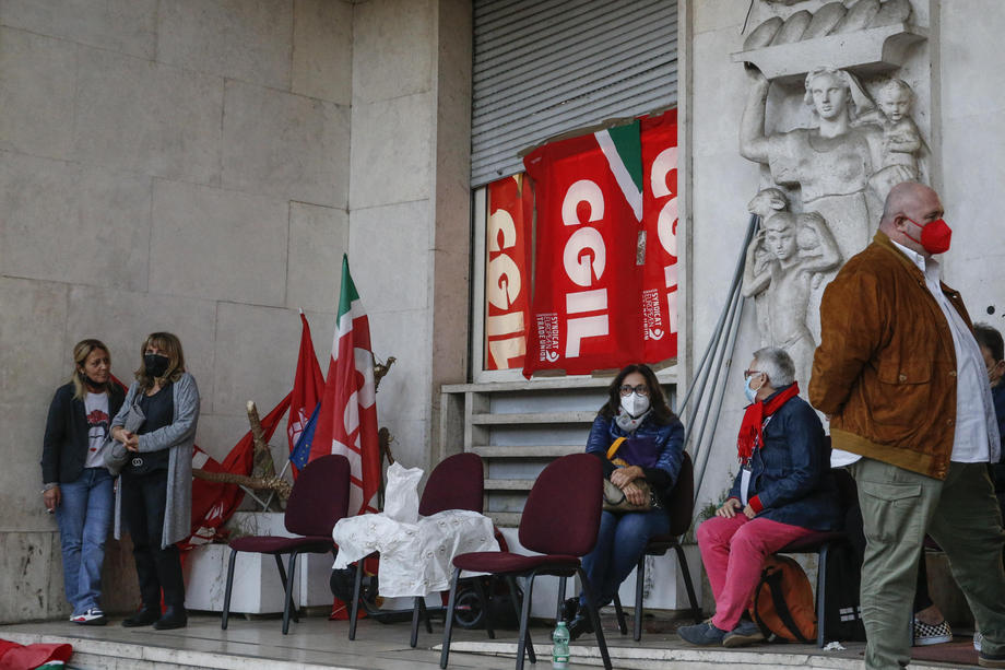 Italian CGIL union attacked