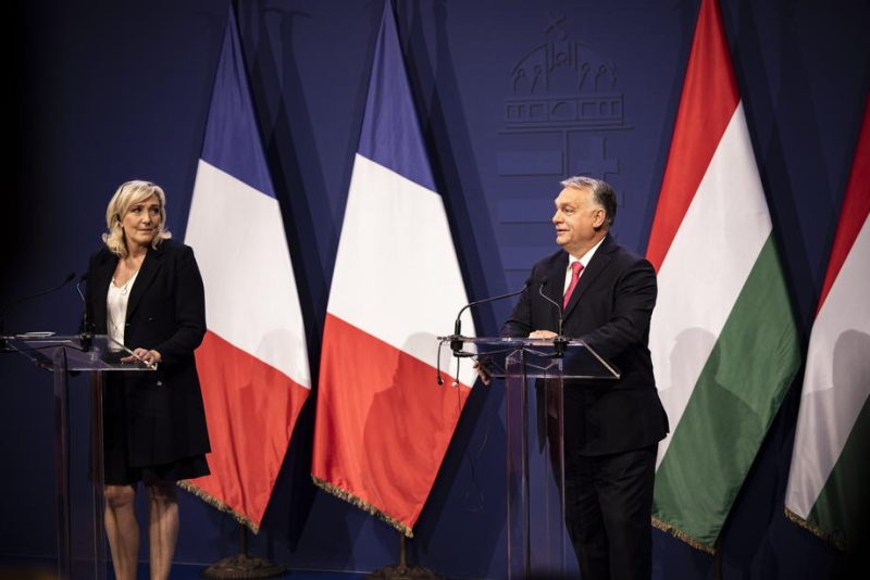 Orban und Le Pen sprechen in Budapest über ein Bündnis