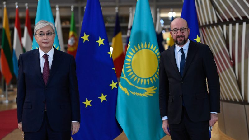 Kasachstans Präsident besucht Brüssel um Beziehungen mit EU zu stärken