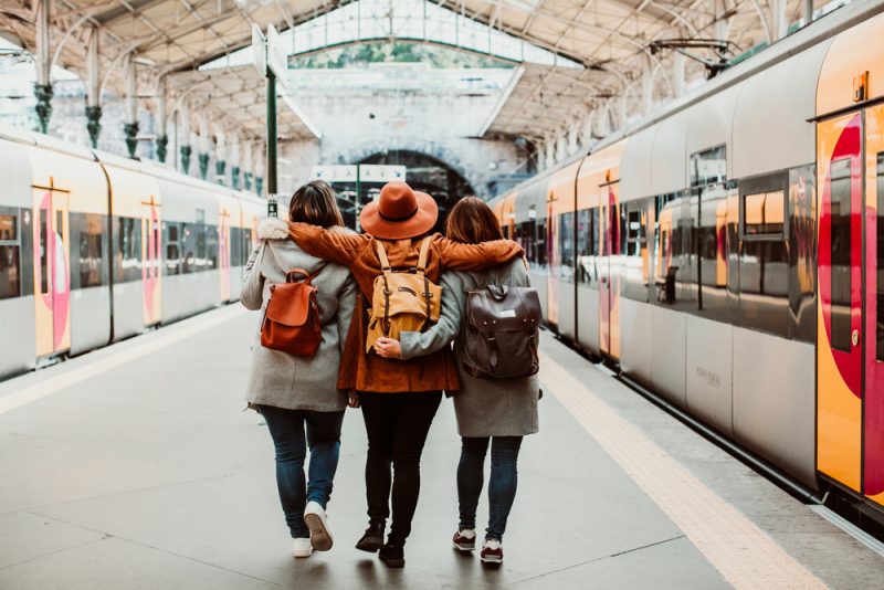 Neues "grünes" Erasmus-Programm übersieht Nebeneffekte von Reisen