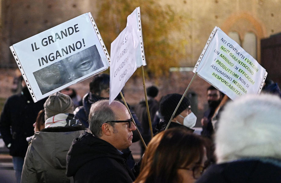 Protest against coronavirus measures in Turin