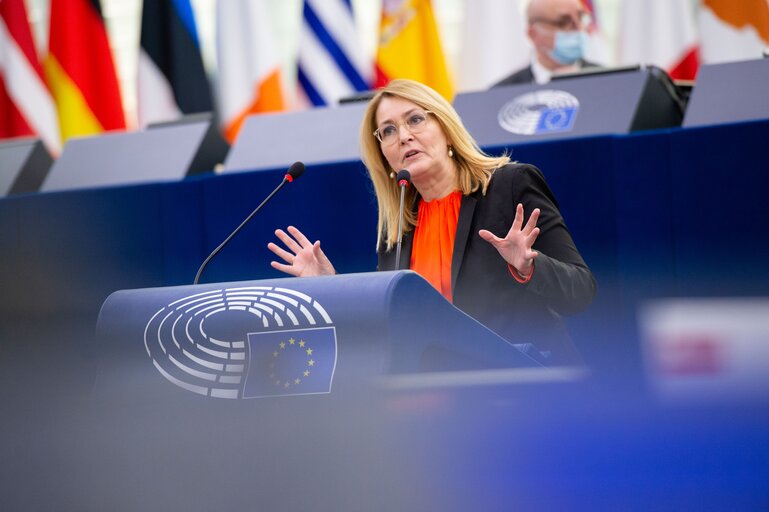 DSA wird mit deutlichen Änderungen im EU-Parlament verabschiedet