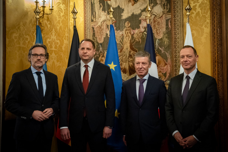 Ukraine und Russland vereinbaren Fortsetzung der Waffenstillstandsverhandlungen