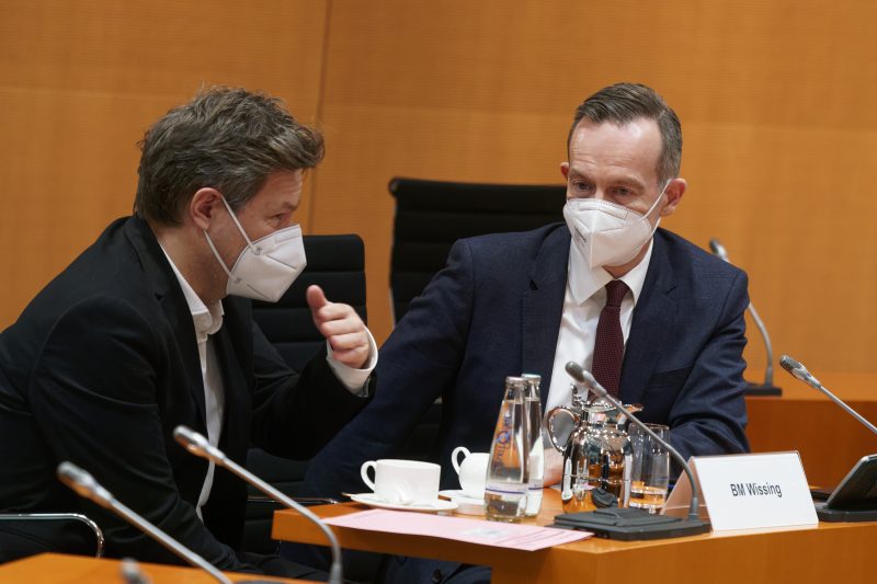 Wissing unterstützt E-Autos als PKW der Zukunft