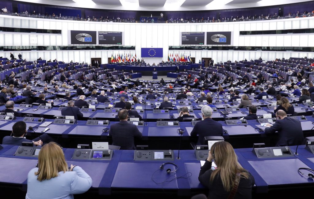 Emmanuel Macron delivers speech at European Parliament