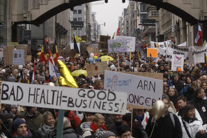Großdemonstration gegen Corona-Regeln in Brüssel schlägt in Gewalt um