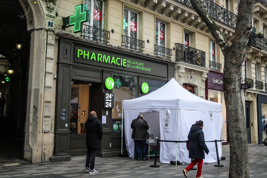 Vaccine passport got approved in France