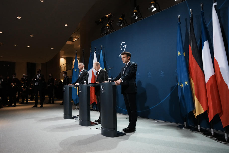 Weimar Triangle meeting to discuss the ongoing Ukraine crisis
