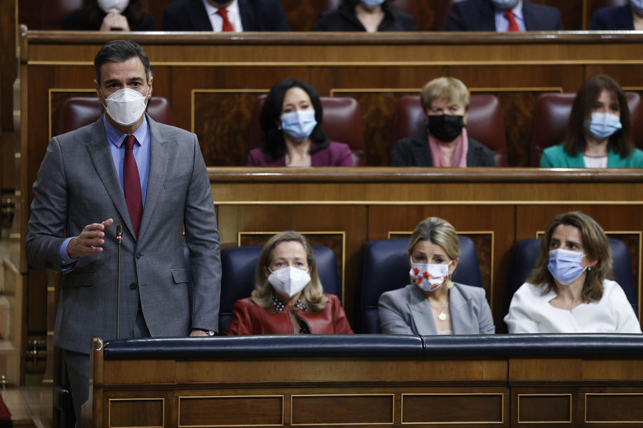 Control session to the Government in Madrid