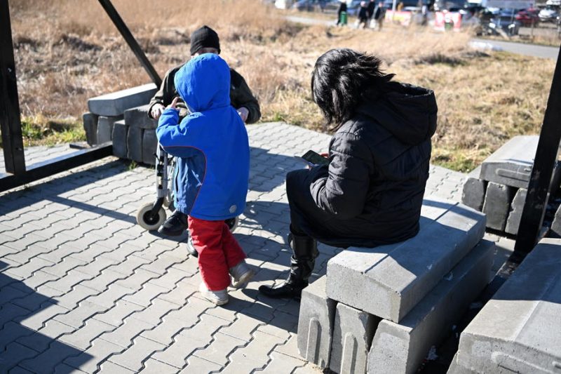 Ungarn bereitet sich auf Strom von Flüchtlingen aus der Ukraine vor