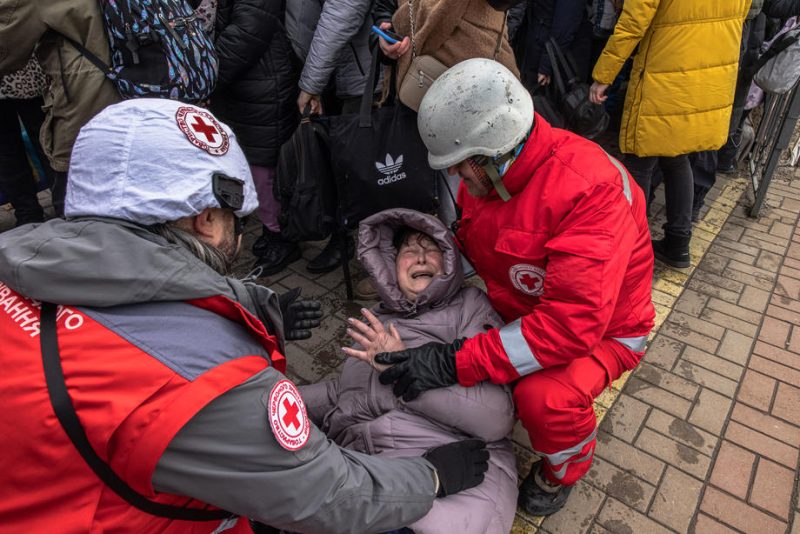 Russland lanciert absichtlich eine humanitäre Katastrophe in der Ukraine