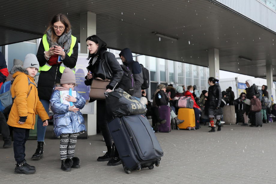 Ukrainian refugees at the Warsaw West train station