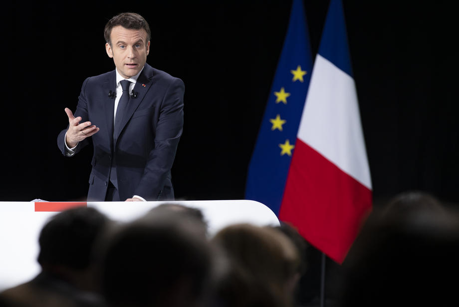 French President Macron presidential campaign press conference