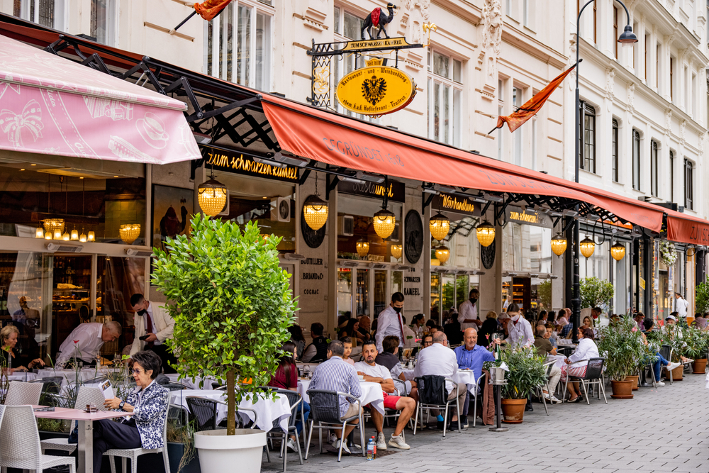 Famous,Restaurant,In,The,Old,Town,Of,Vienna,-,The