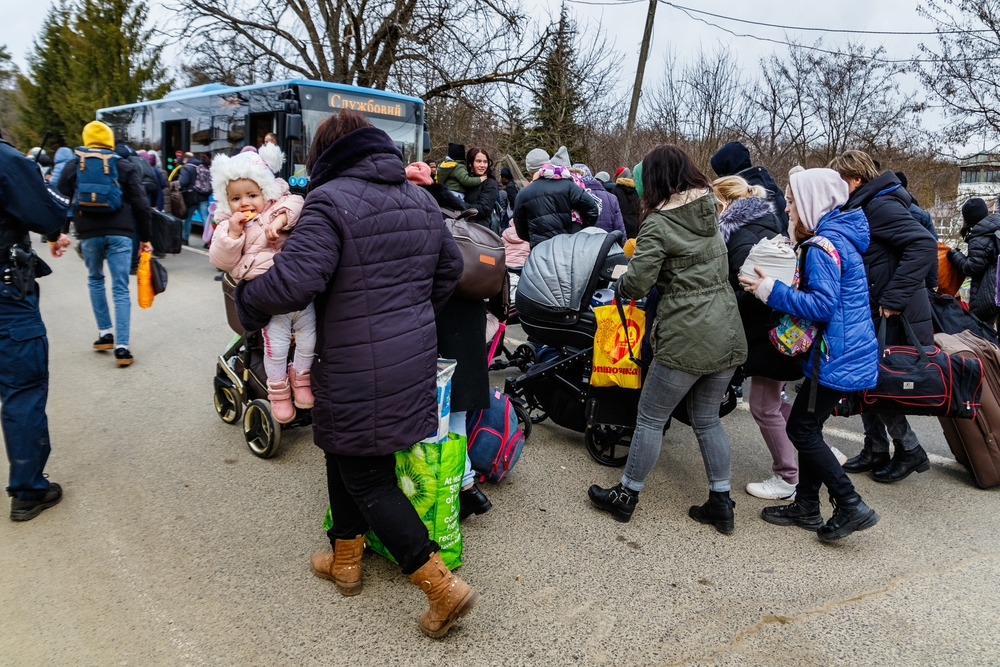 Uzhhorod,,Ukraine,-,February,26,,2022:,Ukrainian,Refugees,With,Things