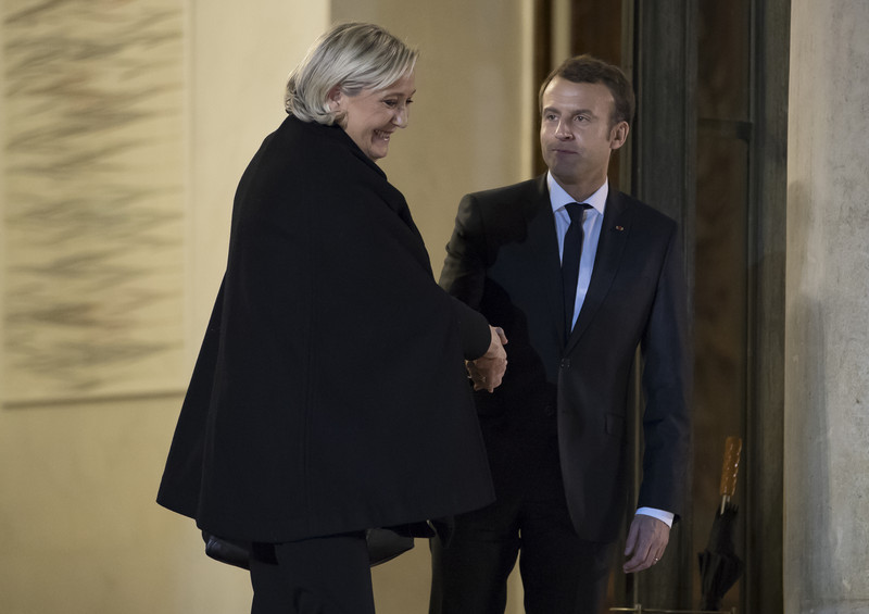 Wahlen in Frankreich: Umfragen zeigen geringen Abstand zwischen Macron und Le Pen
