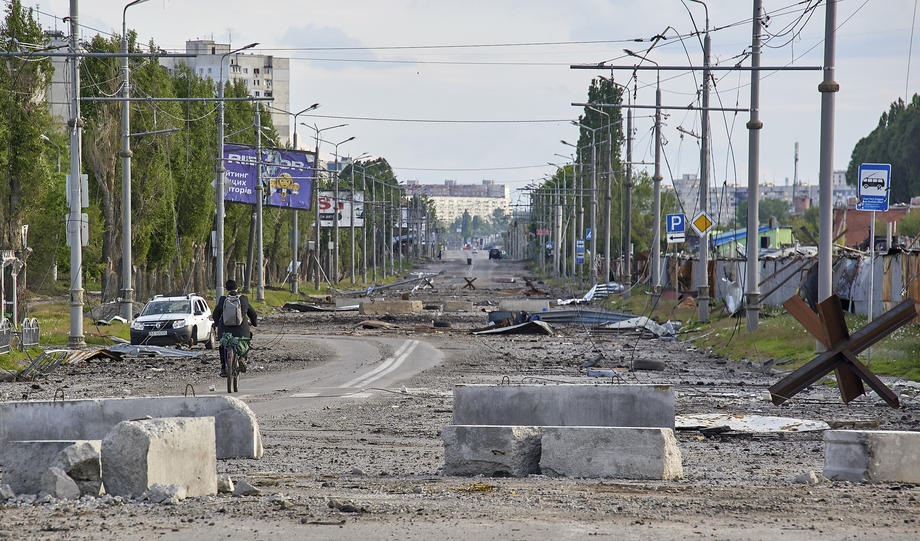 Destruction on the outskirts of Kharkiv