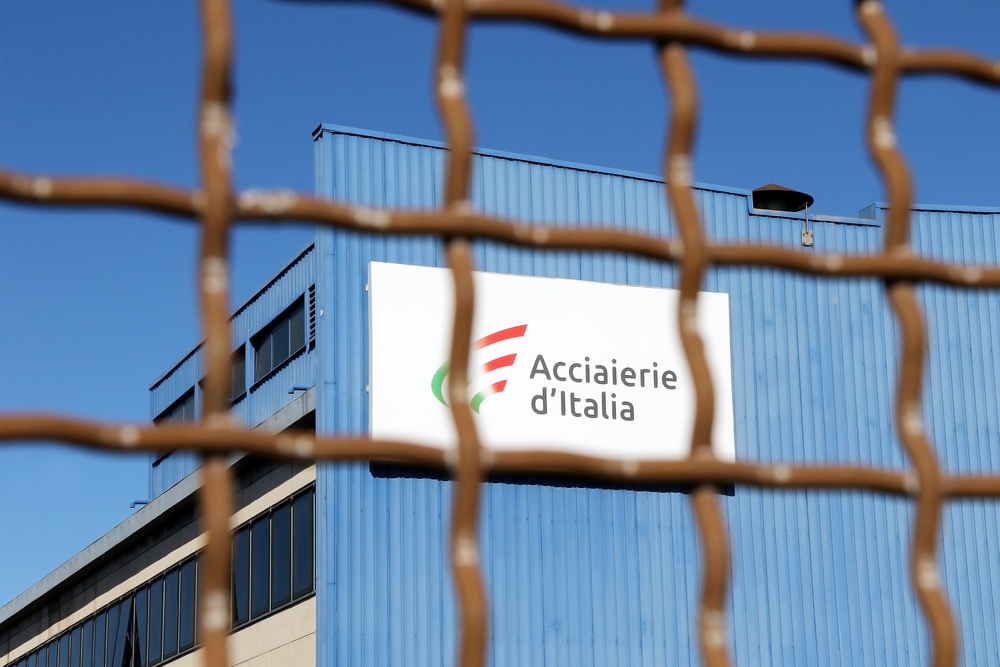 New,Sign,Of,The,Steel,Company,Acciaierie,D’italia,(english:,Steelworks