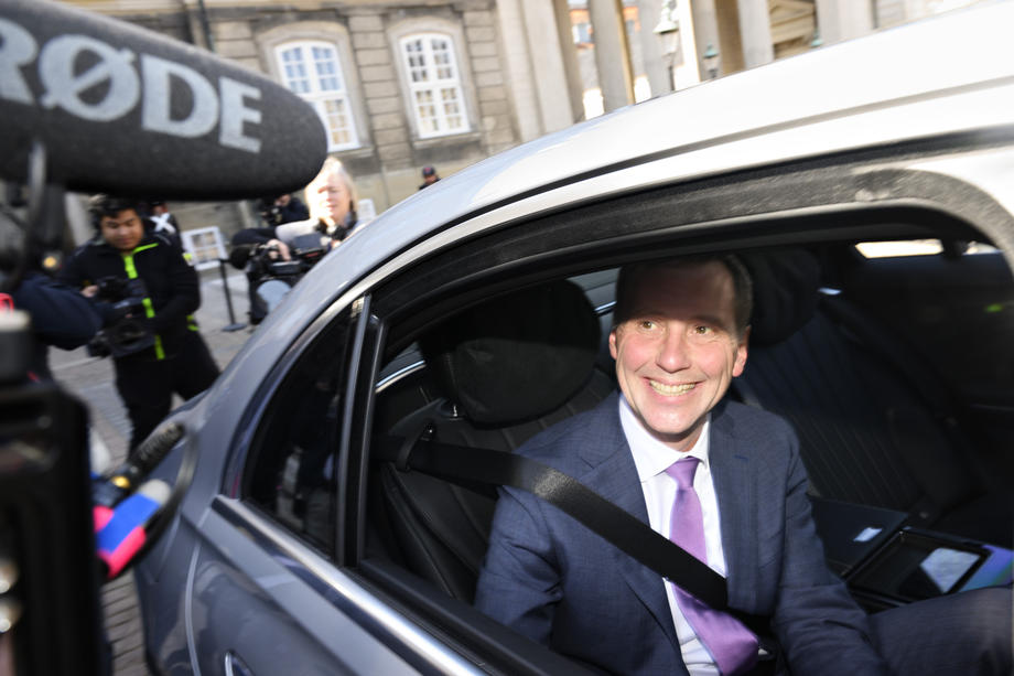 New ministers are introduced to Danish Queen
