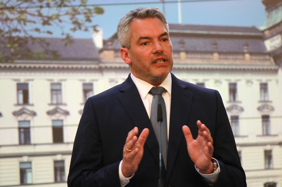 Austrian Chancellor Nehammer in Prague