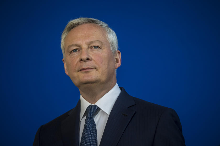 Handover ceremony at Finance and Economy Ministry in Paris