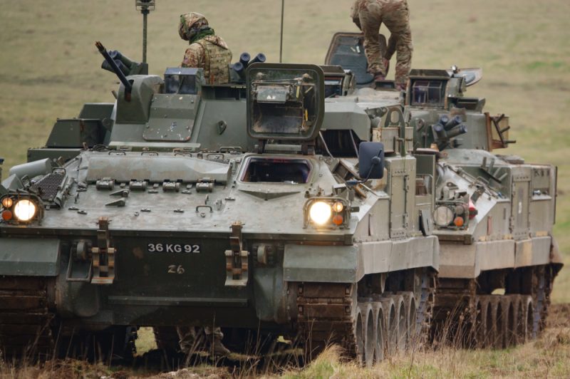 35 Kampffahrzeuge aus Slowenien sind in der Ukraine angekommen