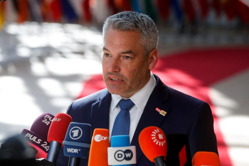 Österreichs Bundeskanzler warnt vor Vernachlässigung von Migrationsfragen