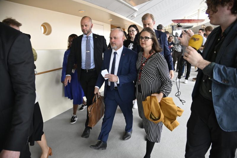 Schwedischer Justizminister übersteht Misstrauensvotum knapp