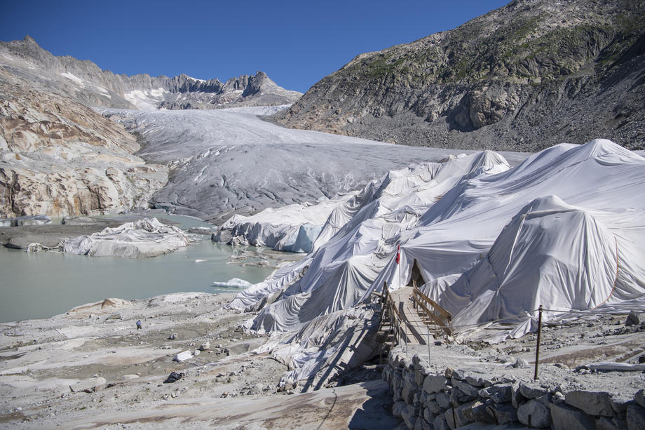 Rhone Glacier covered in blankets