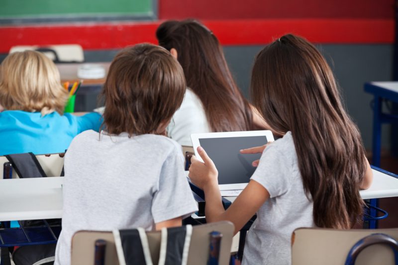 Digitale Bildung für verantwortungsbewusste Bürger