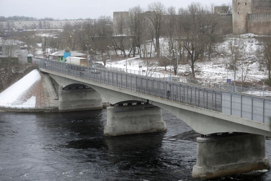 Narva river bridge