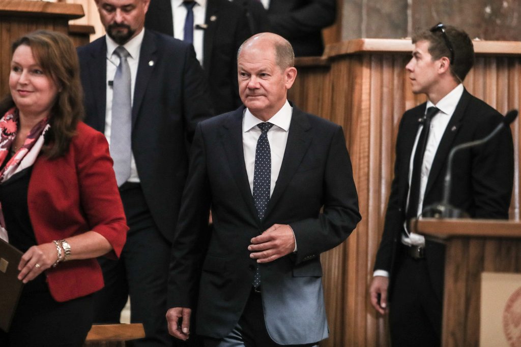 German chancellor visits Czech Republic