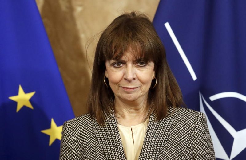 Griechische Präsidentin fordert Ermittlungen im Telefonabhörskandal