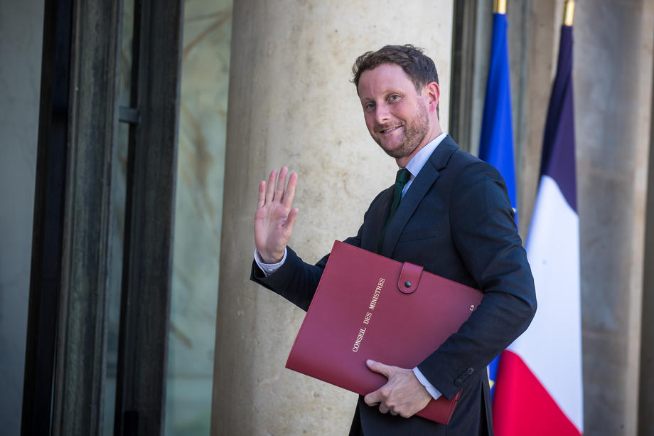 French government new cabinet meeting