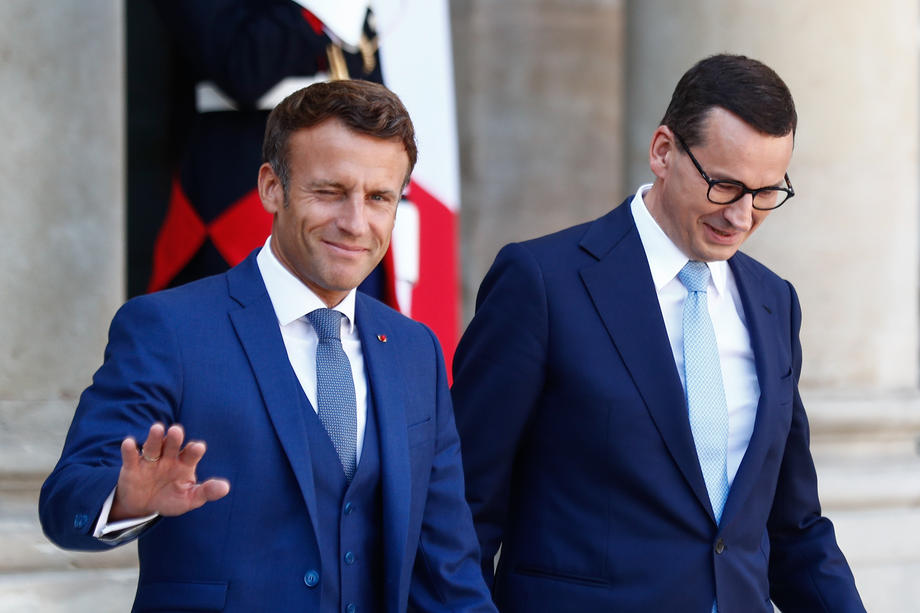 Polish prime minister visits Paris