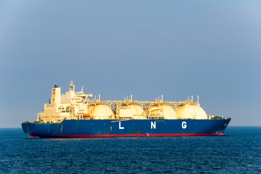 Blue,Coloured,Hull,Large,Liquefied,Natural,Gas,(lng),Carrier,With