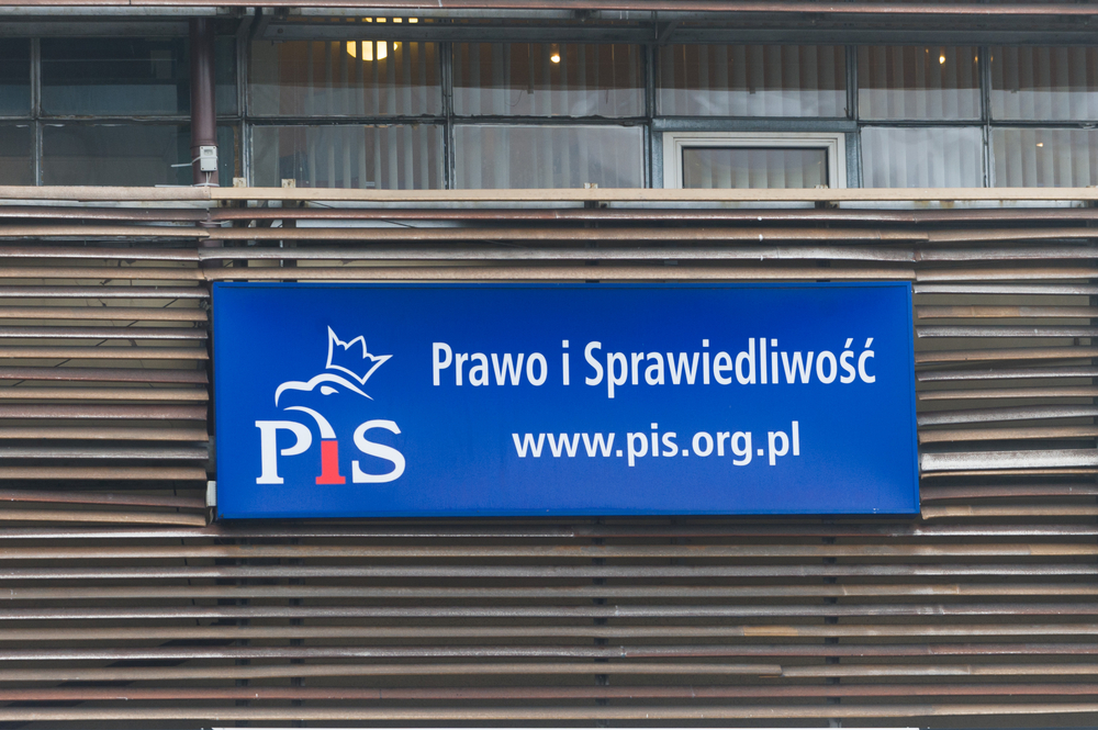18.12.2017,Warsaw,,Ul.,Nowogrodzka,,Poland,Plaque,With,The,Inscription,Pis