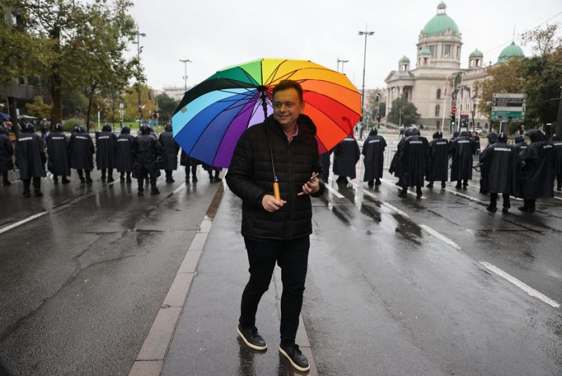 EuroPride in Belgrad: Mehrere Tausende protestieren