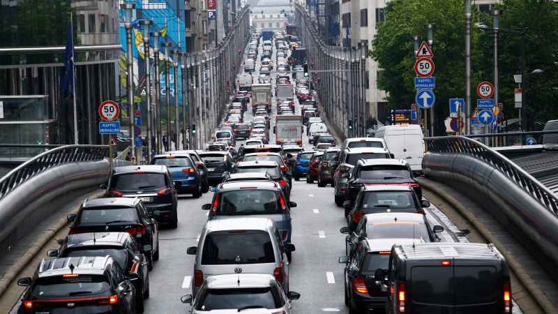 Analyse: E-Fuels werden bis 2035 nur 2 Prozent der europäischen Autos antreiben können