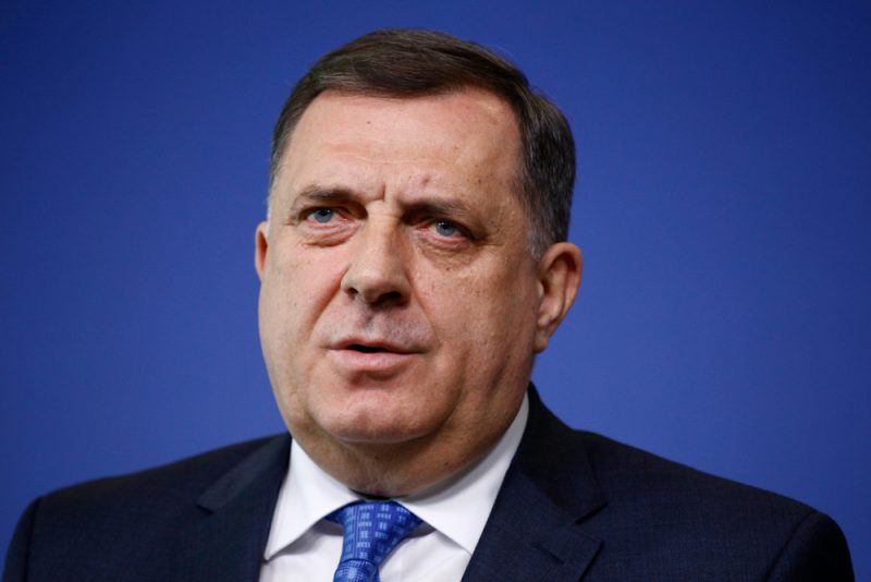 Bosnischer Serbenführer droht mit Abspaltung von Bosnien