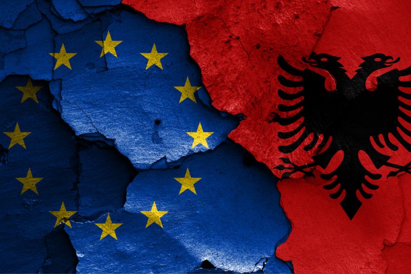 EU-Länder schieben 2022 deutlich mehr Albaner ab