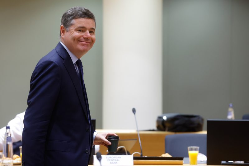 Donohoe soll für zweite Amtszeit als Eurogruppen-Chef nominiert werden