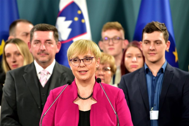 Slowenien wählt erstmals eine Frau als Präsidentin