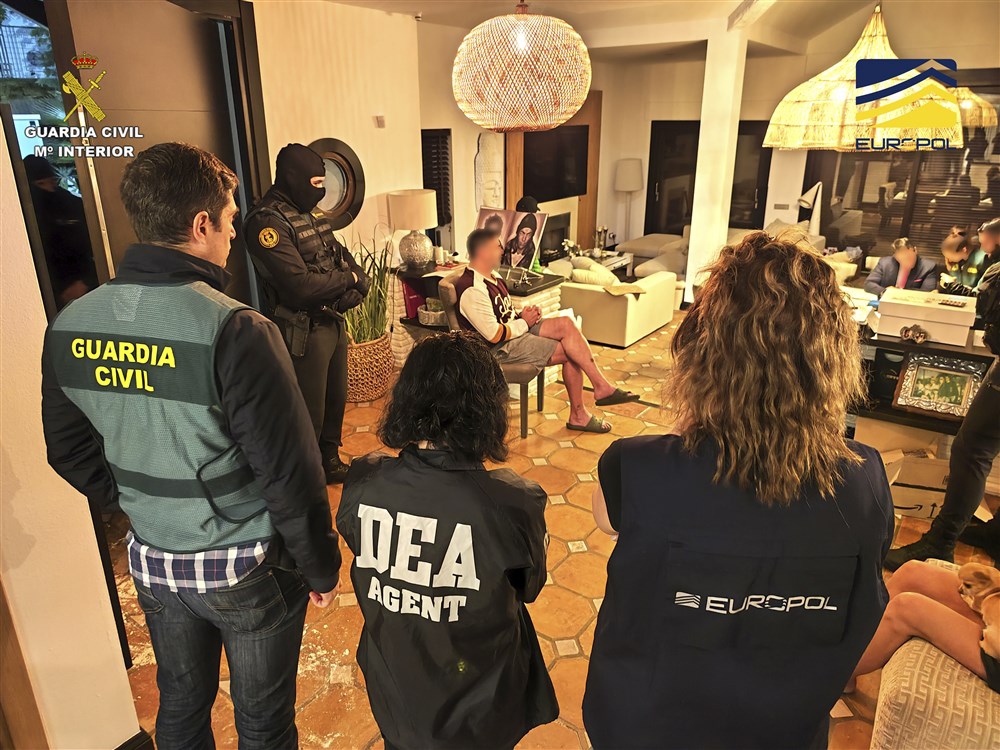 Spain and EUROPOL disband cocaine cartel managed from Dubai
