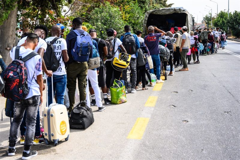 Migration: Italiens Innenministerium fordert Verteilzentren in Drittstaaten