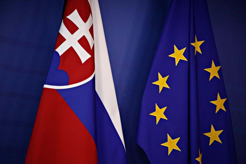 European,Flag,And,Flag,Of,Slovakia,At,The,Eu,Commission