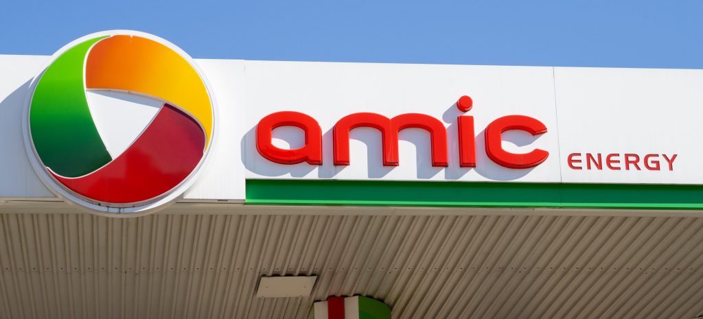 Krakow,,Poland,-,March,21,,2022:,Amic,Energy,Sign,Above